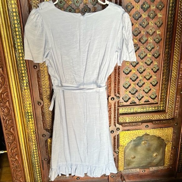 Sadie & Sage Violet Hour Ruffle Wrap Dress sz M - Picture 4 of 6